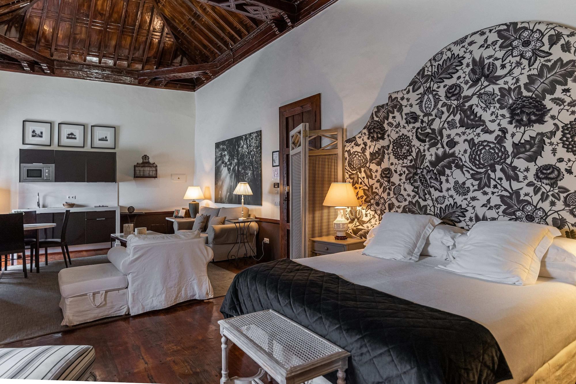 Isla Baja Suites ガラチコ エクステリア 写真