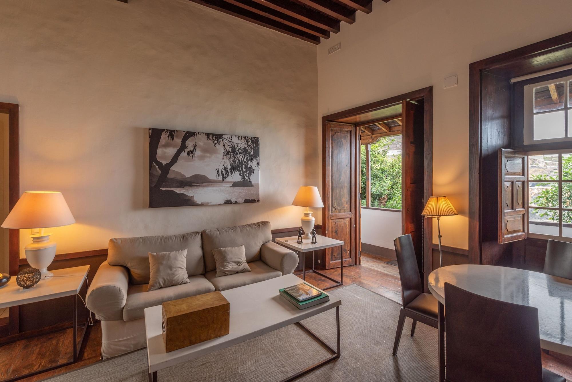 Isla Baja Suites ガラチコ エクステリア 写真